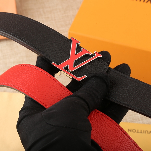 激安ルイヴィトンベルト背面デザイン